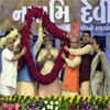 PM Modi being welcomed in public meeting, at Dabhoi