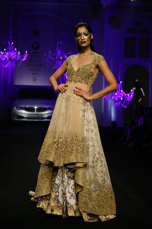 Picture of the BMW IBFW 2014: Shane and Falguni Peacock show