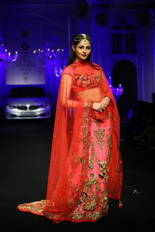 Picture of the BMW IBFW 2014: Shane and Falguni Peacock show
