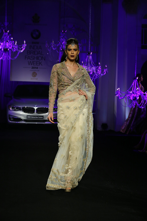 Picture of the BMW IBFW 2014: Shane and Falguni Peacock show