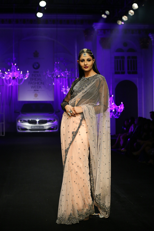 Picture of the BMW IBFW 2014: Shane and Falguni Peacock show