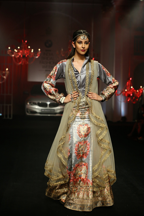 Picture of the BMW IBFW 2014: Shane and Falguni Peacock show
